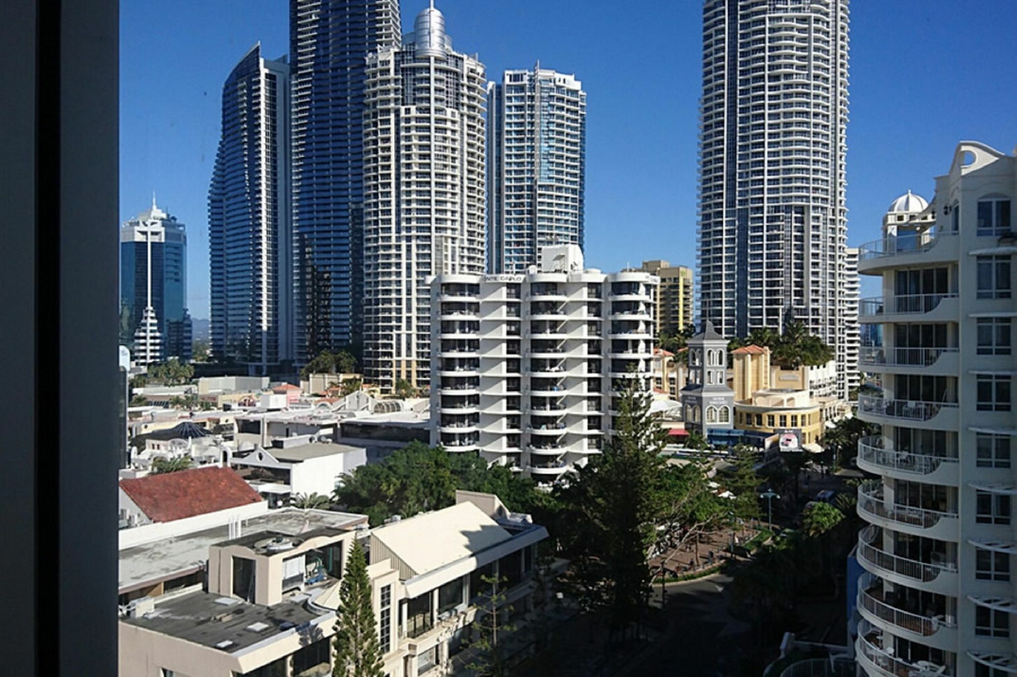 Chateau Beachside Resort Gold Coast Exterior foto